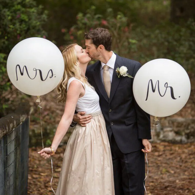 Wedding Range Helium Quality 15 Clear Mr & Mrs Pearlised Balloons