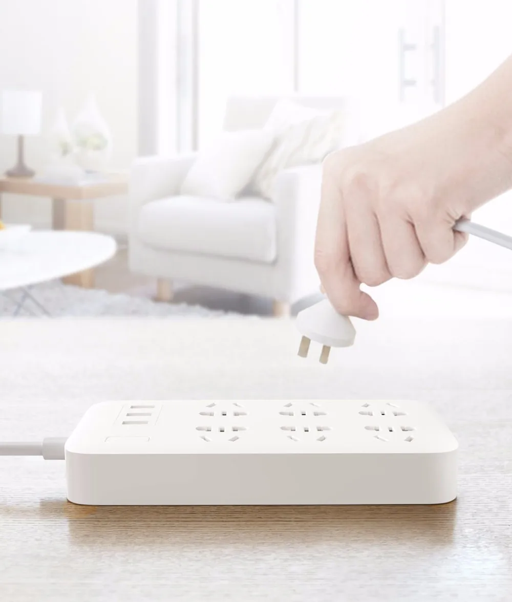 6 sockets 3 USB Ports04