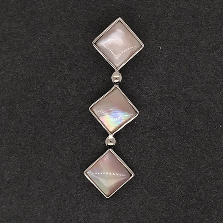 Graceful Popular Silver Square Design Pink Crystal Shell Female Favor Pendants
