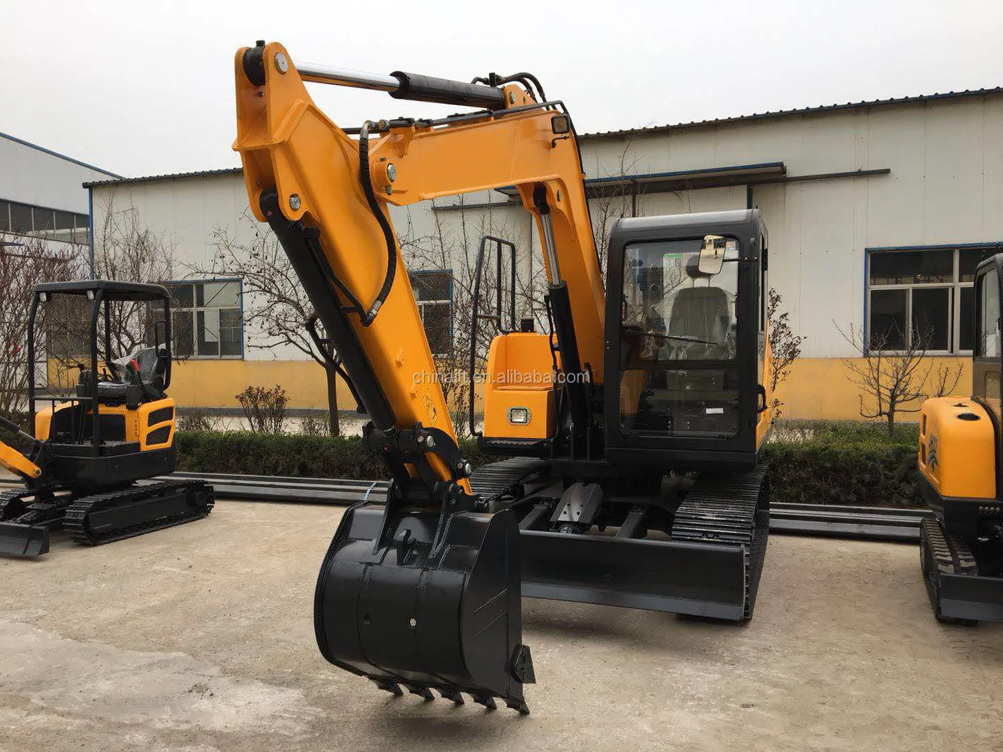 China hydraulic crawler digger small mini excavator