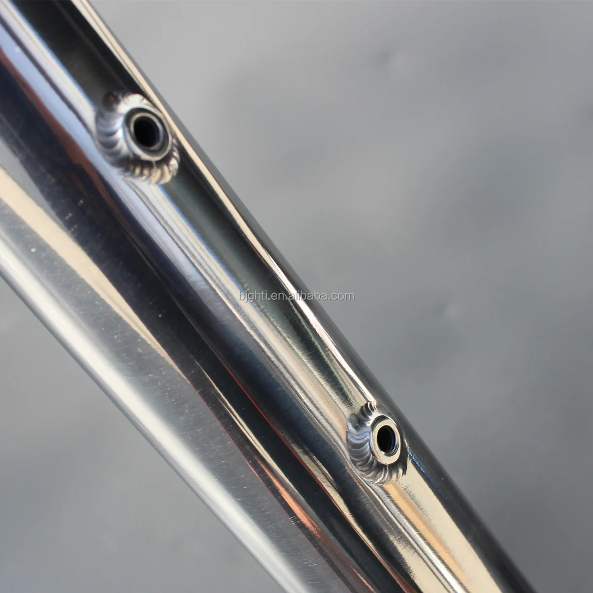 polishing titanium bike frame