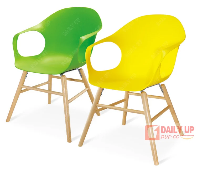 Wholesale Mid Century Modern Retro Designer Modern Plastic Dining Chair Design Solid Wood Leg Dining Chair
