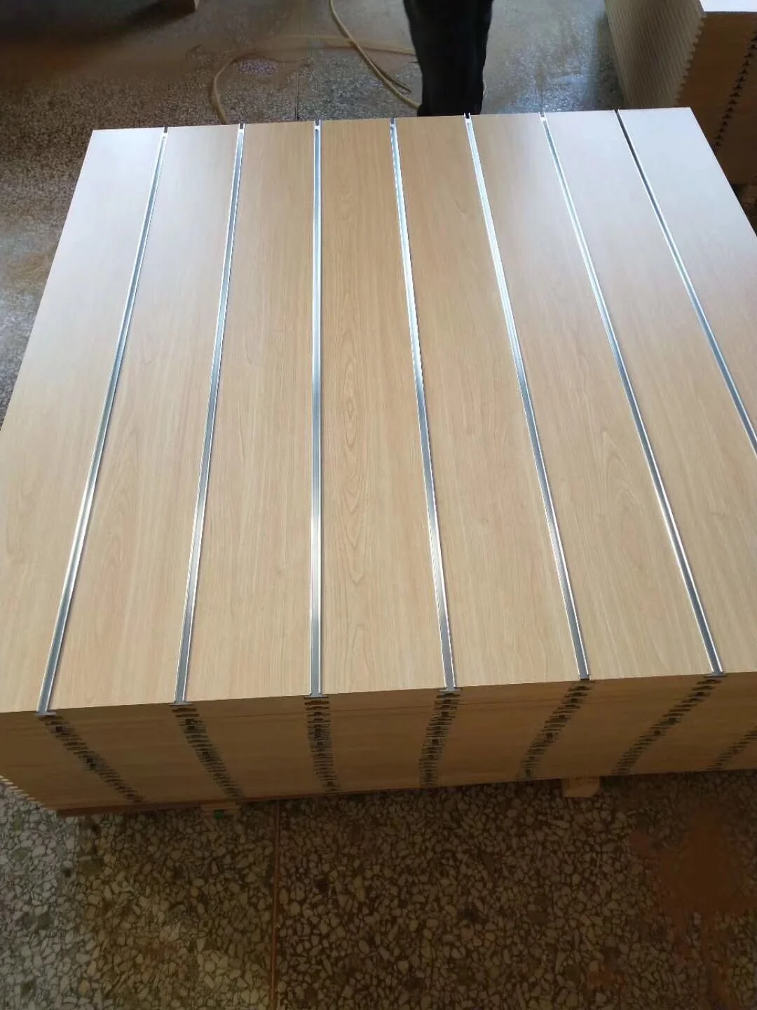 New Design Groove Slatwall Panels Shelf Use Slotted Board 7 Grooves Melamine Slat Mdf Sheet