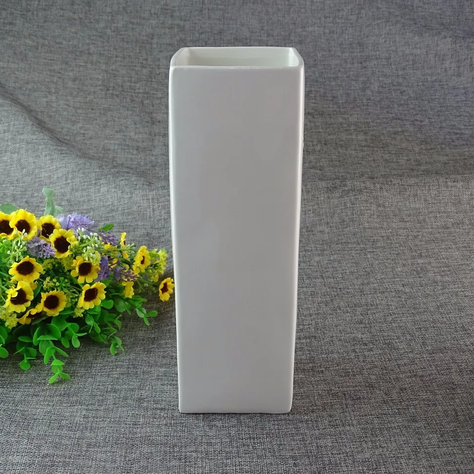 stocklot 便宜的长方形白瓷花瓶