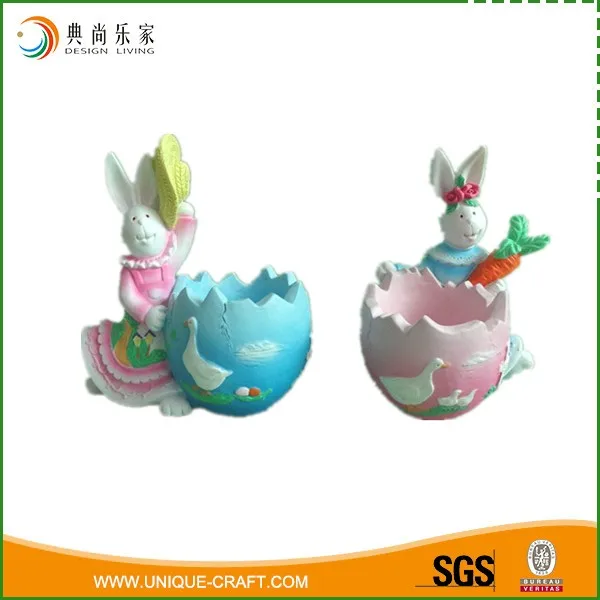 easter rabbit statues