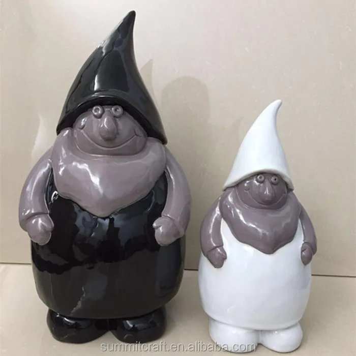 High Glossy Resin Gnome Dwaft Statue Nain De Jardin Buy Resin Gnome Statue Nain De Jardin Resin Dwaft Statue Product On Alibaba Com