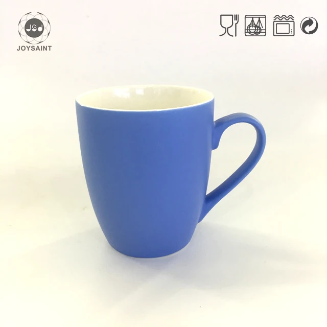 Creative Ceramic Coffee Mug With 3D Embossed Knit Sweater Pattern Mug