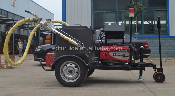 crack sealing machins 01.jpg