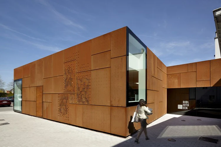 Corten Steel Wall.jpg