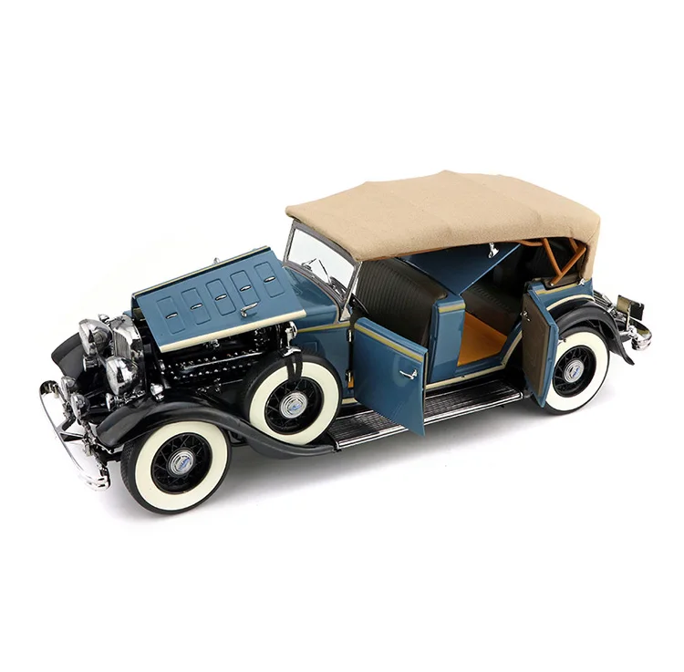 High Quality 1 18 Diecast Model Car Blue Classic Car For Exhibition