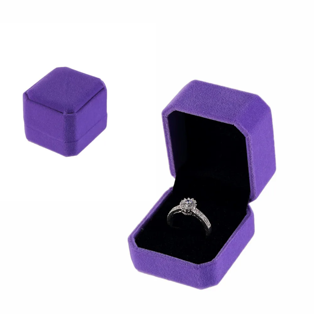 Customize Logo Wedding Engagement Velvet Hinged Ornament Ring Packing