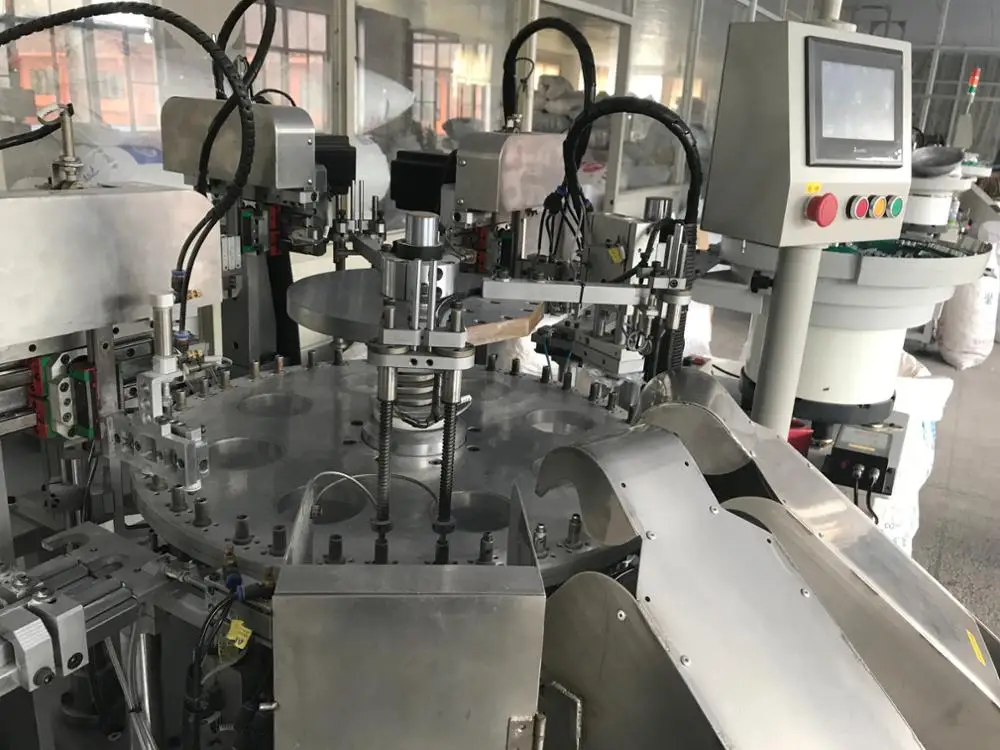 Sprayer nozzle assembly machine full automatic