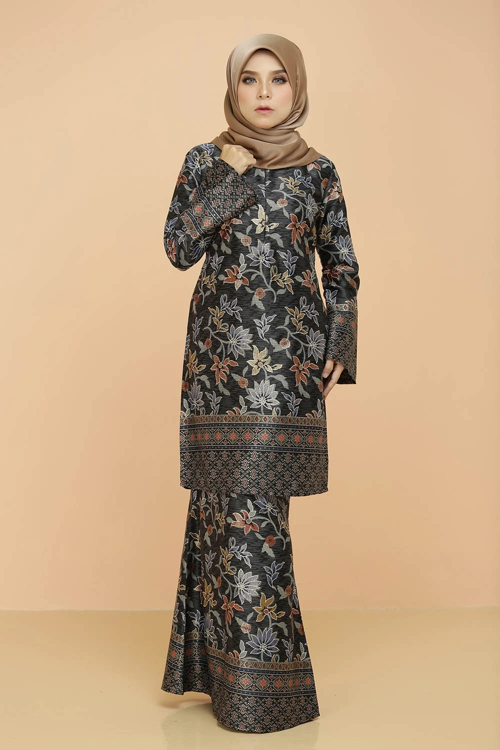 High Fashion Style Muslim Women Fashion Kebaya Modern Traditional Malaysian Dress Baju Kurung Buy Muslim Women Fashion Kebaya Moderntraditional