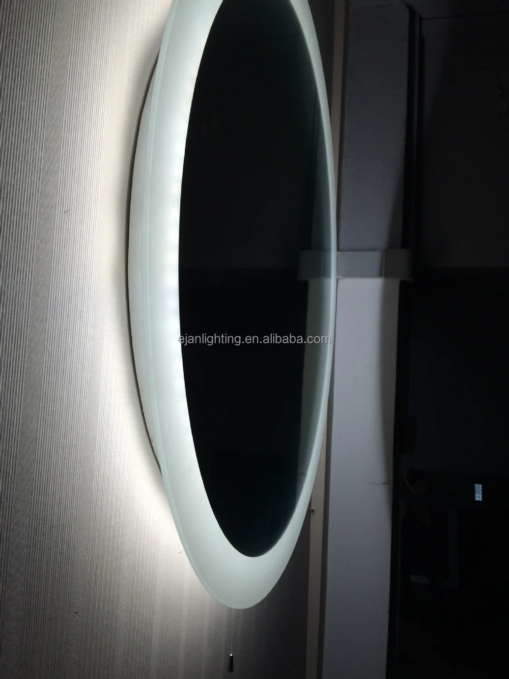 Ce Etl Cetl Led Verlicht Ovale Badkamer Spiegel - Buy Product on ... Ce Etl Cetl Led Verlicht Ovale Badkamer Spiegel - Buy Product on ...