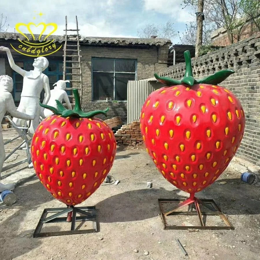 Popular Custom New Product Fiberglass Resin Strawberry Sculpture For