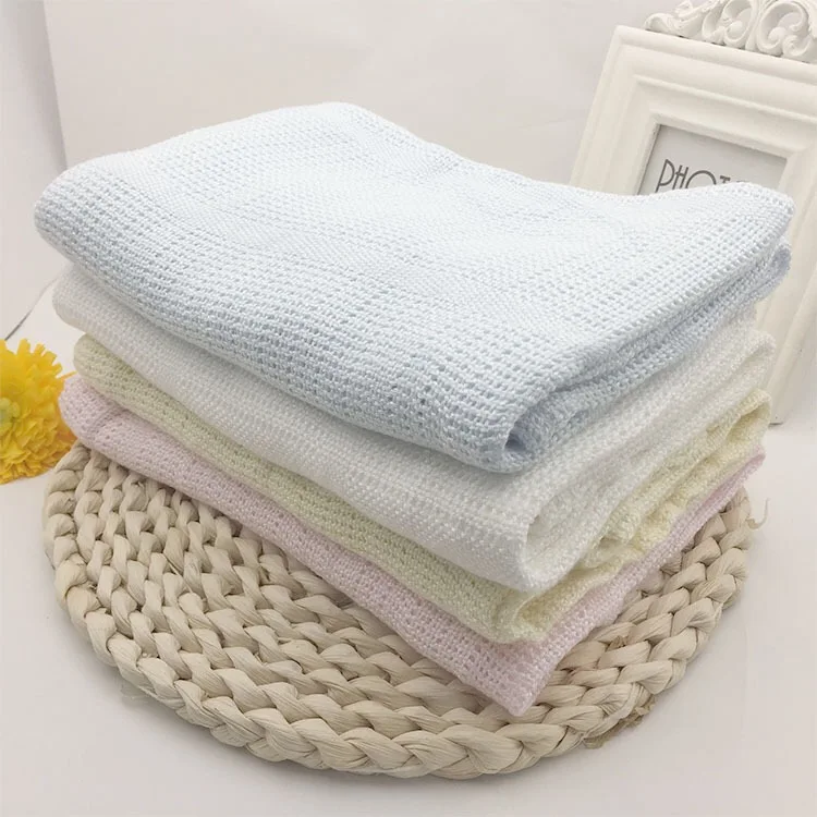 Amazon Hot Sale Baby Bamboo Fabric Portable Plain Cellular Blanket For ...