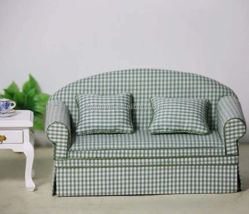 Dollhouse Miniatures Furniture Wholesale Living Room Sofa Toys Sofa With Pillows Set Miniature