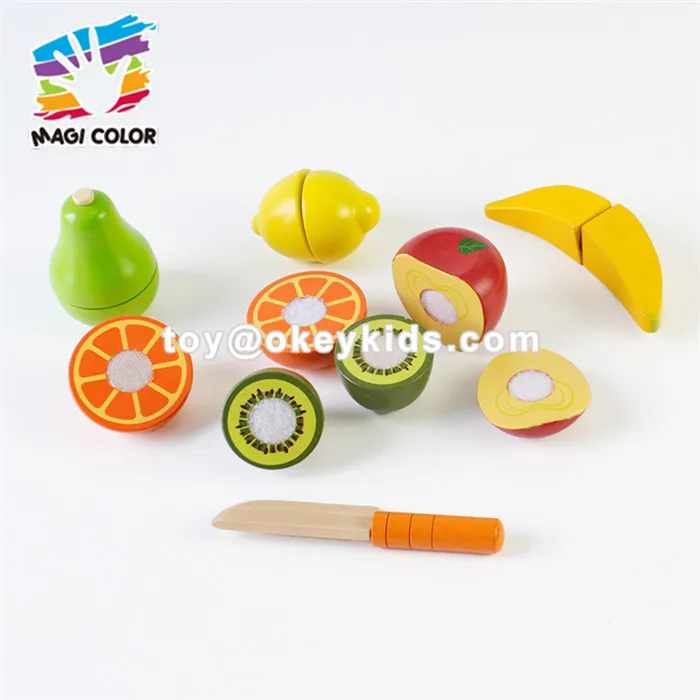 cutting toy fruits