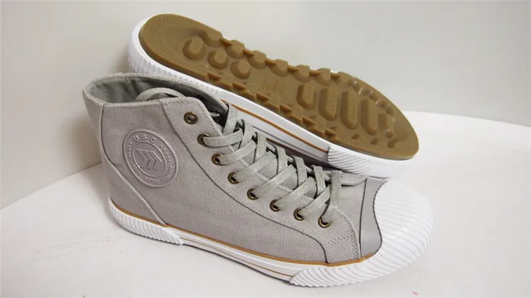 canvas shoes low price