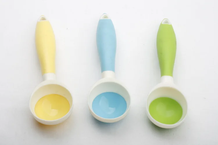New Design Silicone Ice Cream Scoop With Pp Handle Fda Lfgb Standard
