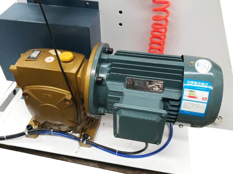 hot melting coating machine