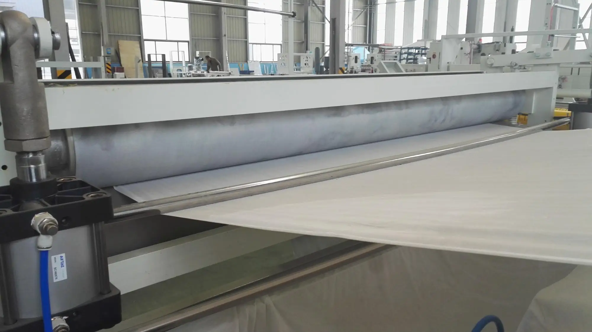 Hot Sale Automatic Perforating Toilet Roll Paper Converting Machine