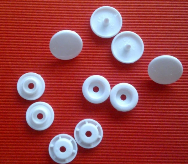 Size T5 Resin/plastic Snap Fasteners Clip Button Popper Stud Buy Plastic Snap Button,Sew