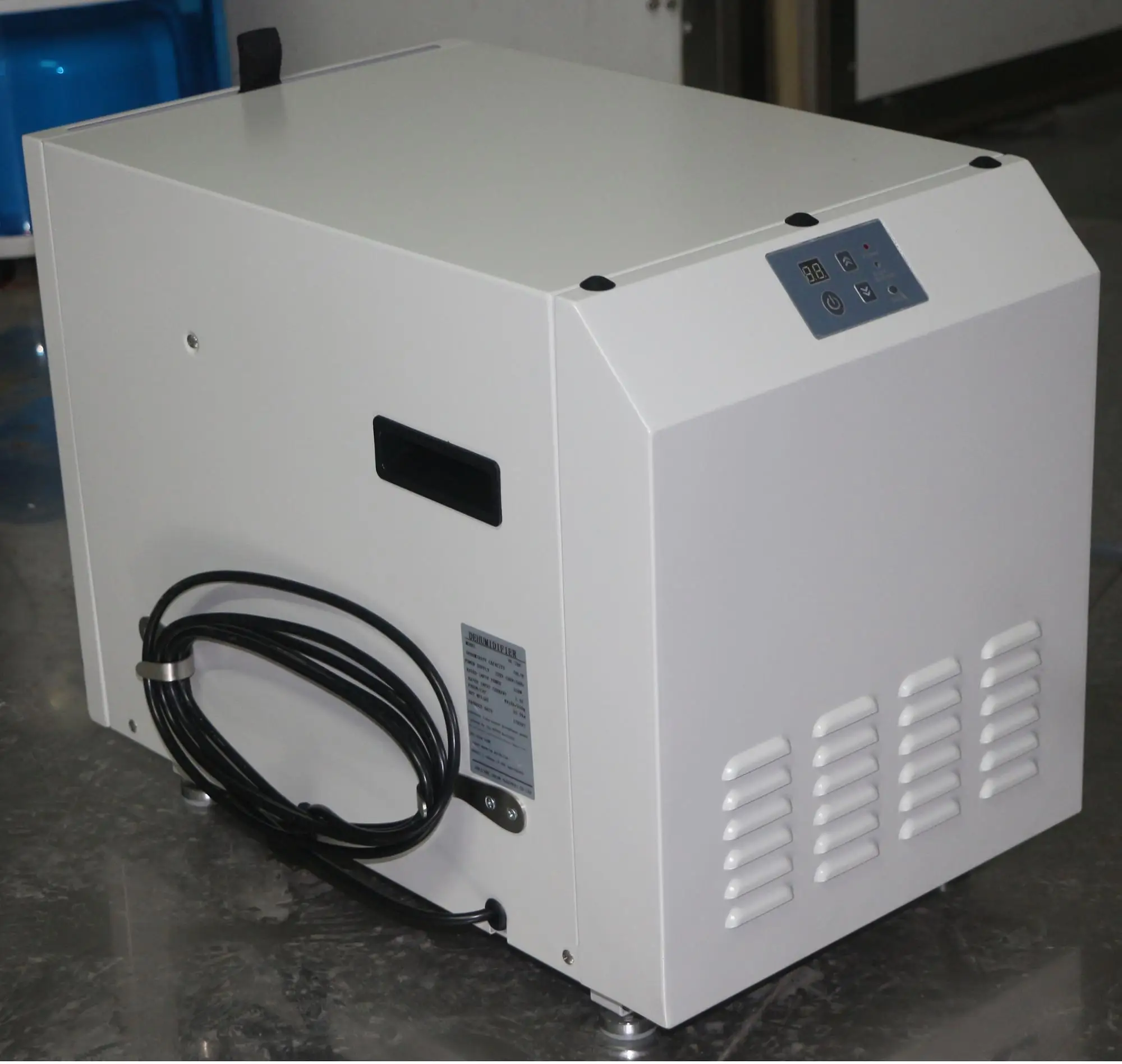 Commercial And Industrial Dehumidifier With Polar Wind By Air Duct