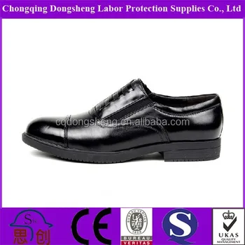 flat sneakers slip on