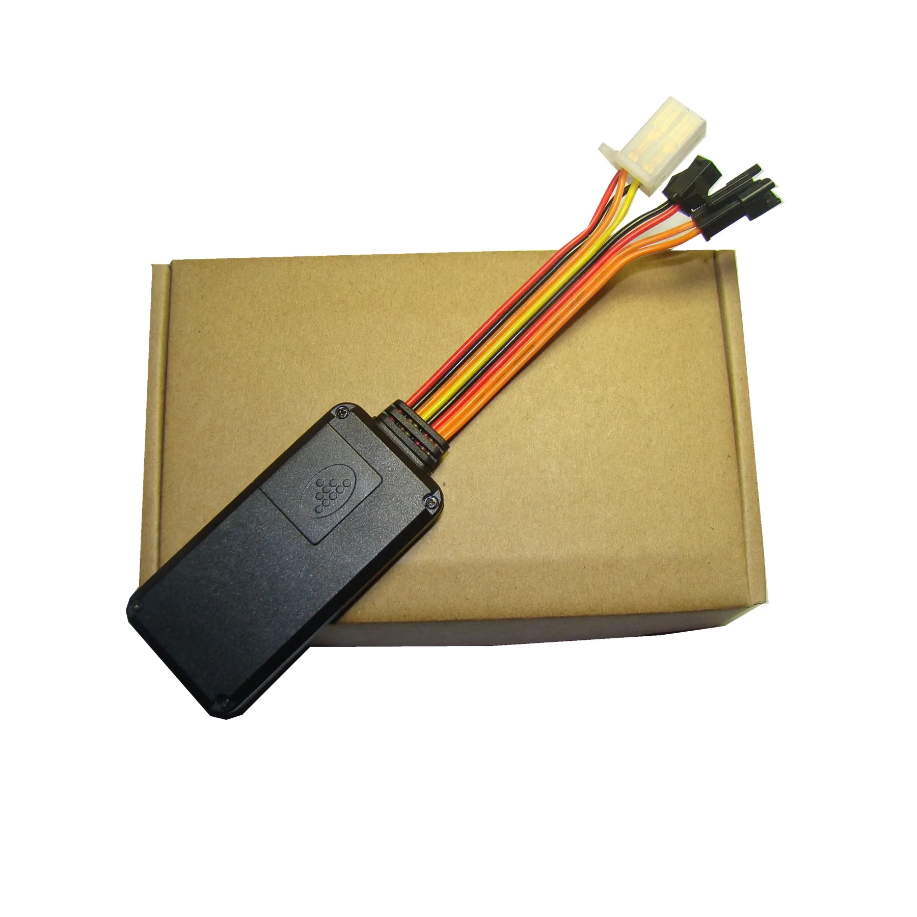 Y202 Gps Chip Tracker With Power Cut Off Acc Detection Sos Punic Button