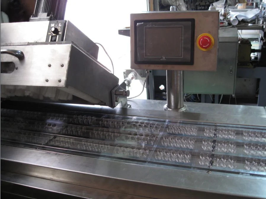 DPP-320F Automatic Tropical High Frequency Syringe Blister Packing Machine