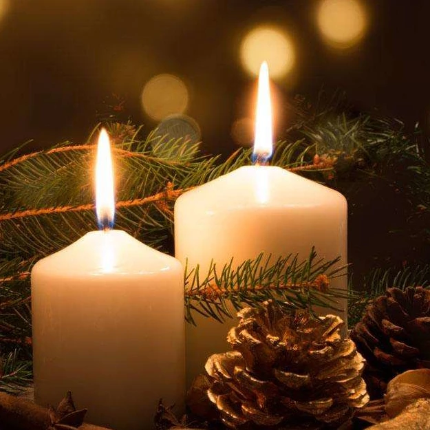 Customized Size White Color Pointed Top Scented Decorative Pillar Candles