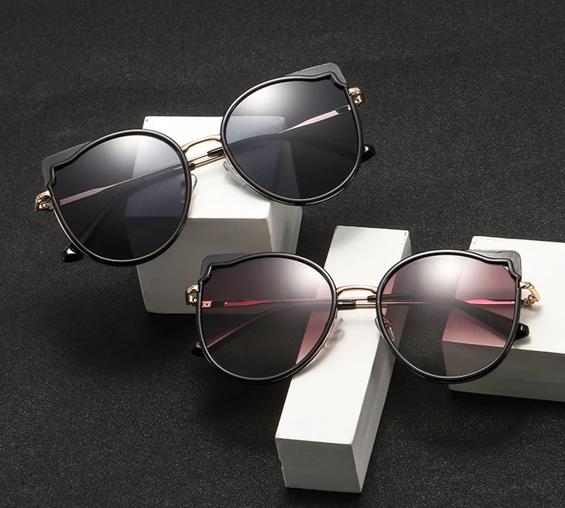 2019 Women Vintage PC Retro Cat eye Sun glasses Female wholesale Eyewear sunglasses
