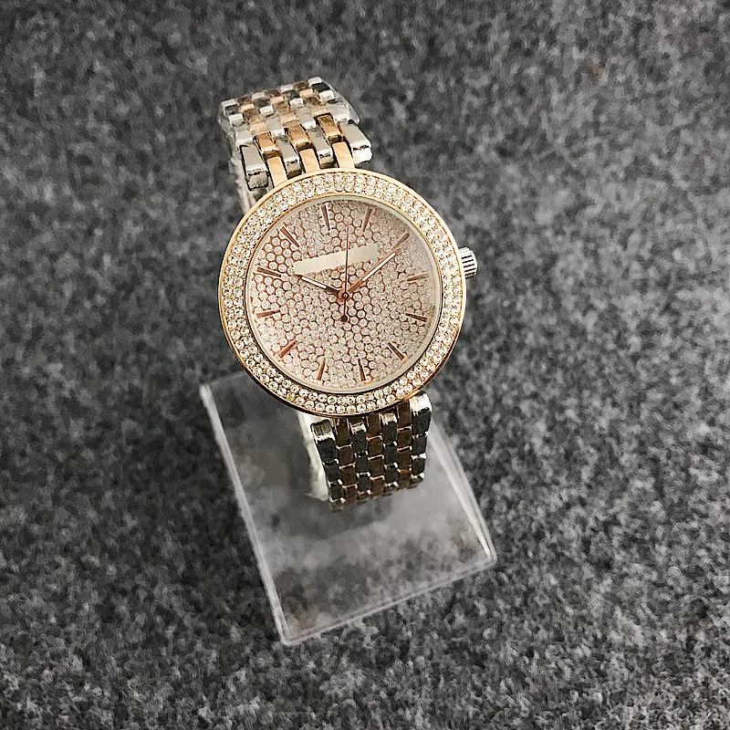 excel quartz watch