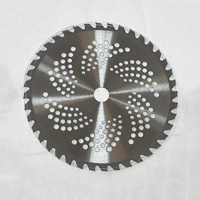 Grass saw blade 01 .jpg