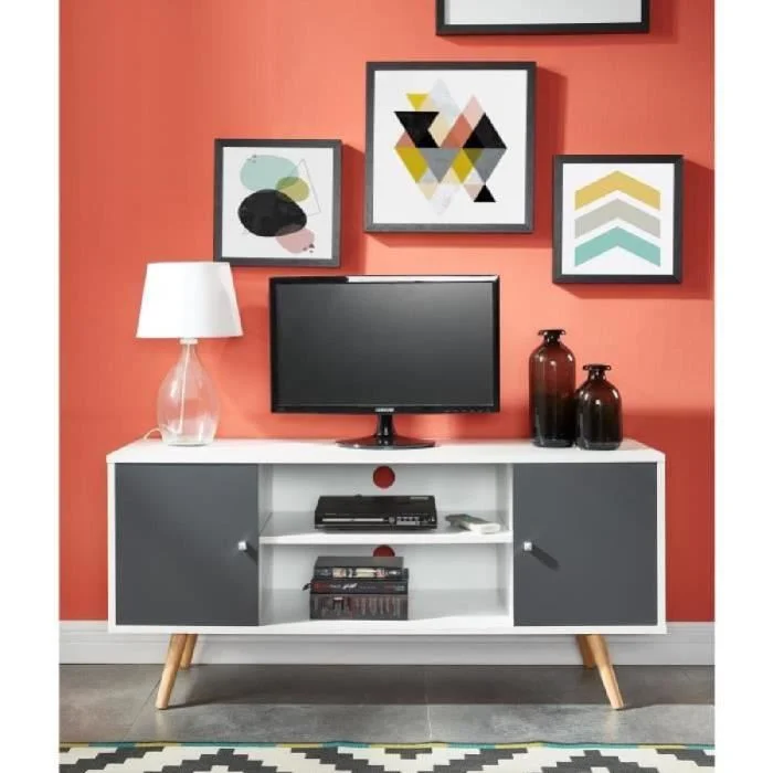 tv stand 1.jpg
