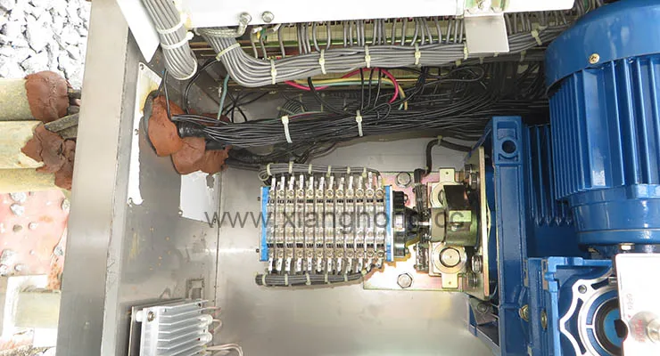  auxiliary cam switch