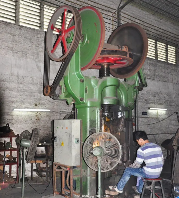 forging machine for brass material