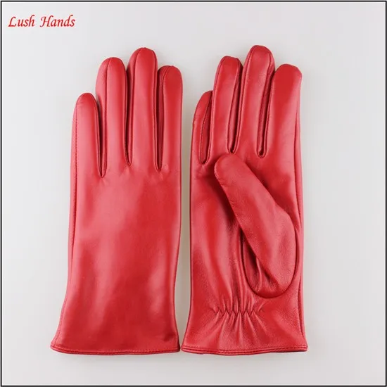 ladies Red sheepskin leather gloves
