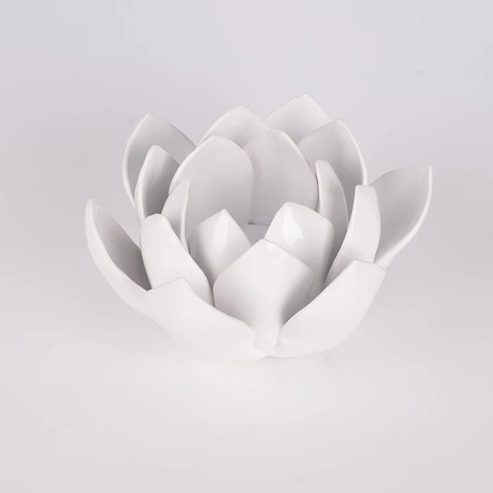 Lotus Flower Shaped Candle Holder Ceramic Tea Light Holder For Table