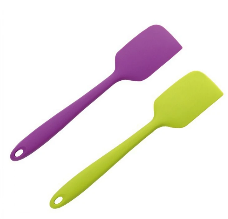 solid silicone spatula