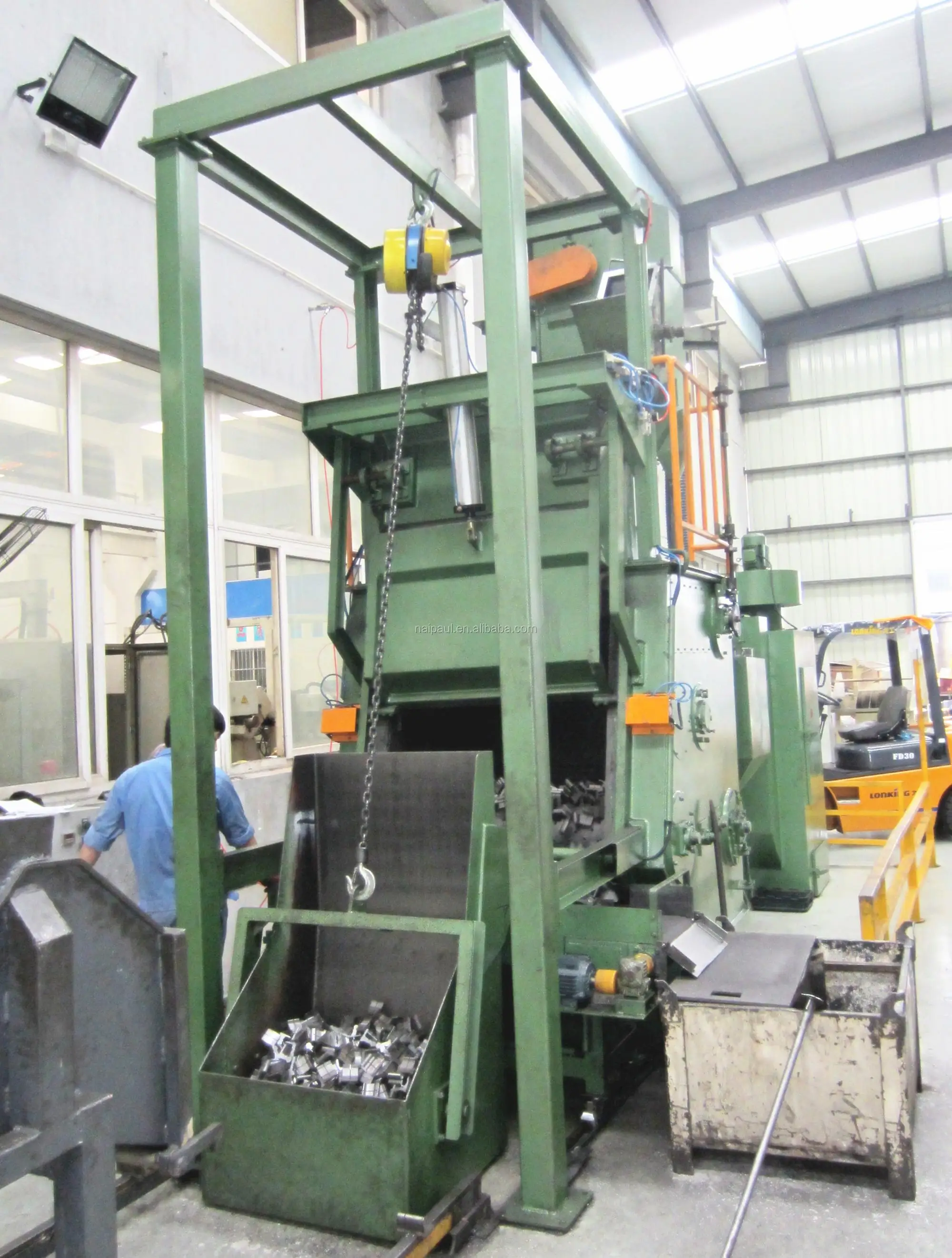 Q3210 Automatic Loader Shot Blasting Machine Buy Shot Blasting