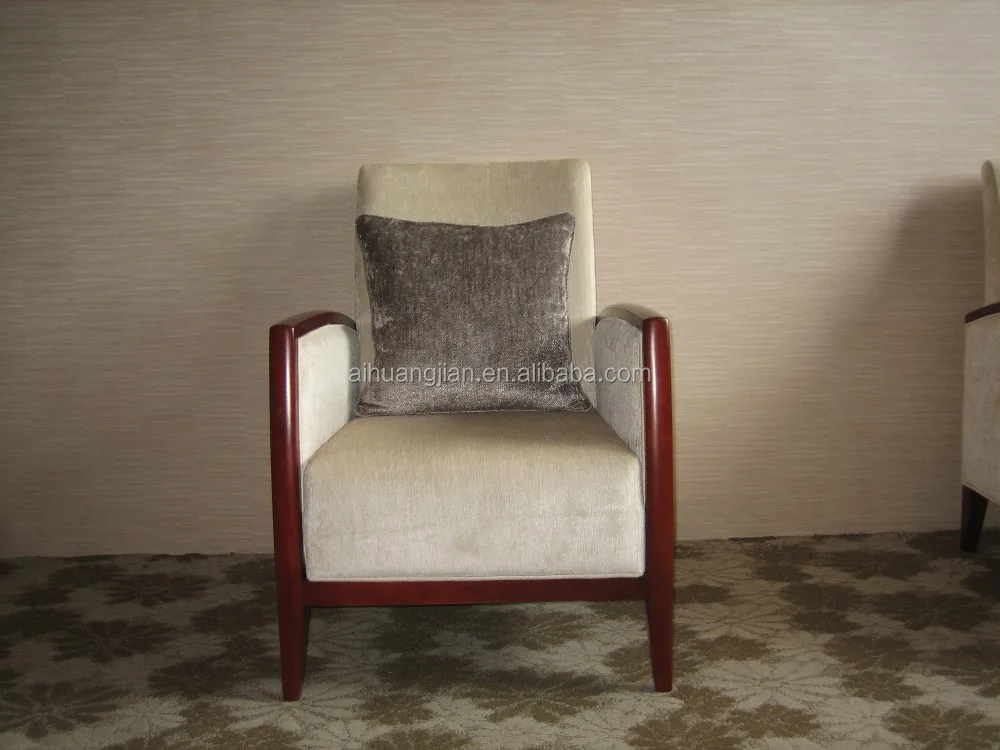 Barclay Sofa Wood Trimmed On Tufted Living Room Furniture Barclay Sofa Wood Trimmed On Tufted Living Room Furniture Hotel
