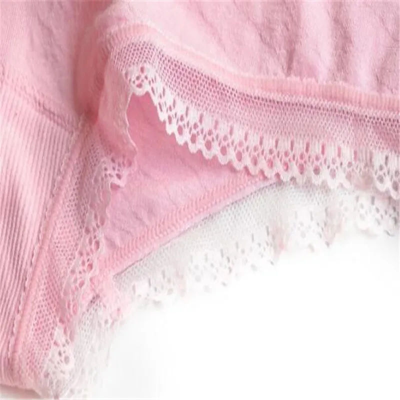 Ladies Cotton Menstrual Leakproof Panties Lace Waterproof Sanitary Panty Breathable Physiological Underwear for women