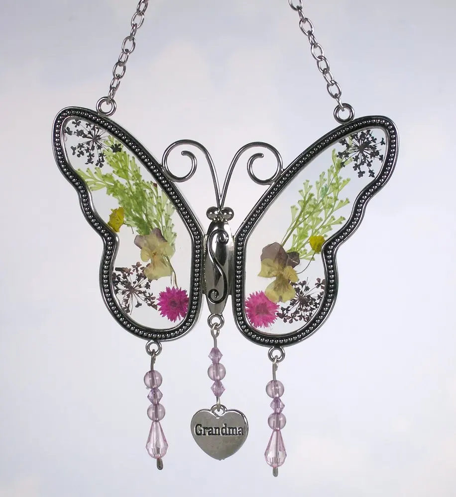 BANBERRY DESIGNS Grandma Butterfly Suncatcher with Pressed Flower Wings Embedded in Glass with Metal Trim - Grandma Heart Charm - Gifts for Grandma - Grandma Gifts