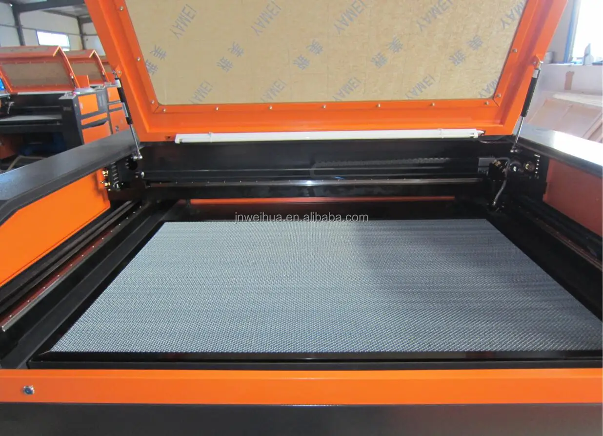 honeycomb table.jpg