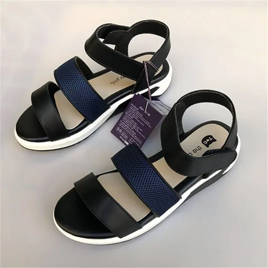 sandal shoes.jpg