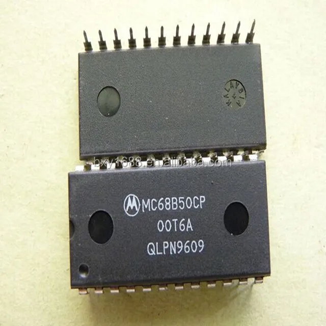 5 x STMicroelectronics BTB06-600BW gate trigger 1.3V 50mA 600V 3-Pin triac
