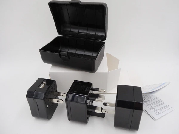 Travel adapter with usb HD 060(xjt)01