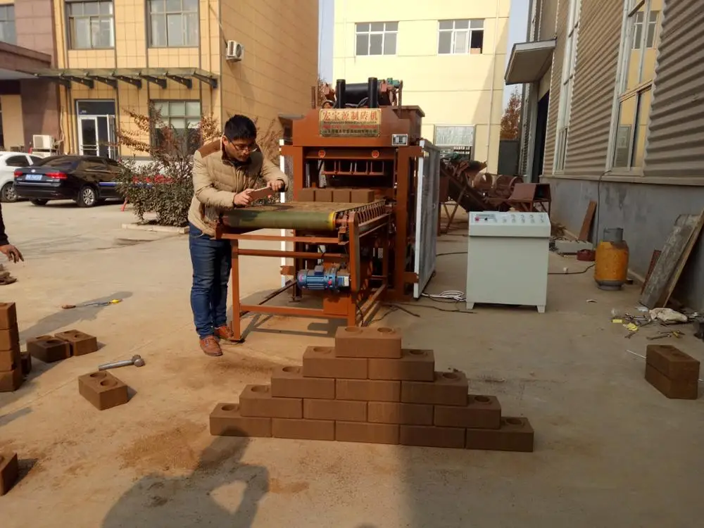 Hby4-10 Automatic Hydraulic Motor Clay Cement Brick Making Machine in 2025 details